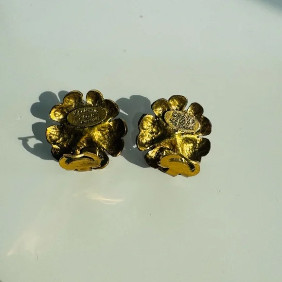 Luxury Designer Gift Boxes that May lead to Chanel or Versace or LV or Dior or G - Picture 11 of 16